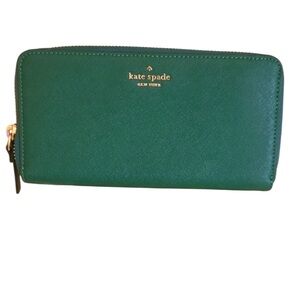 •EUC Kate Spade Emerald Green Continental Wallet Gold Tone Hardware
